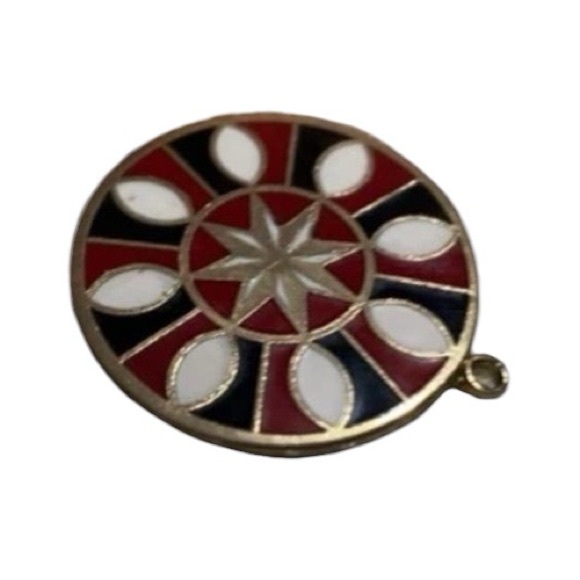 Vintage Jewelry - Estate Vintage Mandala Pendant Gold plated